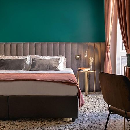 Quatrum Napoli - B&B エクステリア 写真