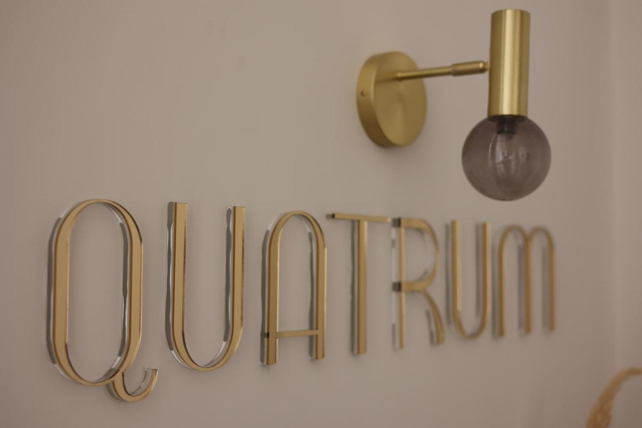 Quatrum Napoli - B&B エクステリア 写真